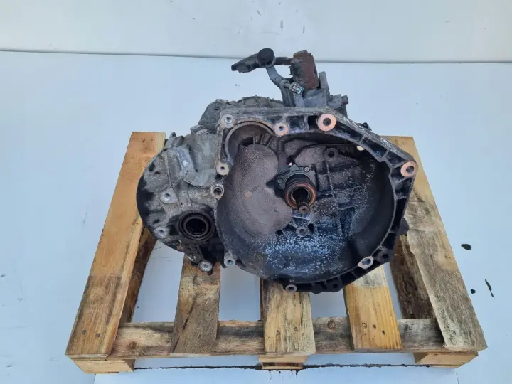 Opel Vectra C 1.9 CDTI SKRZYNIA BIEGÓW M32 manualna MANUAL