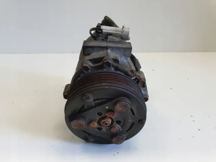 Opel Astra II G 1.6 8V SPRĘŻARKA KLIMATYZACJI 24462196