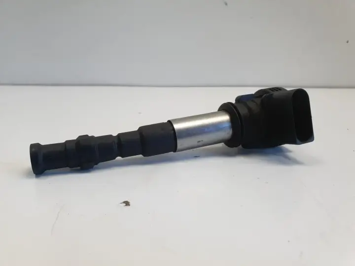 VW Eos 2.0 FSI CEWKA ZAPŁONOWA 06F905115F