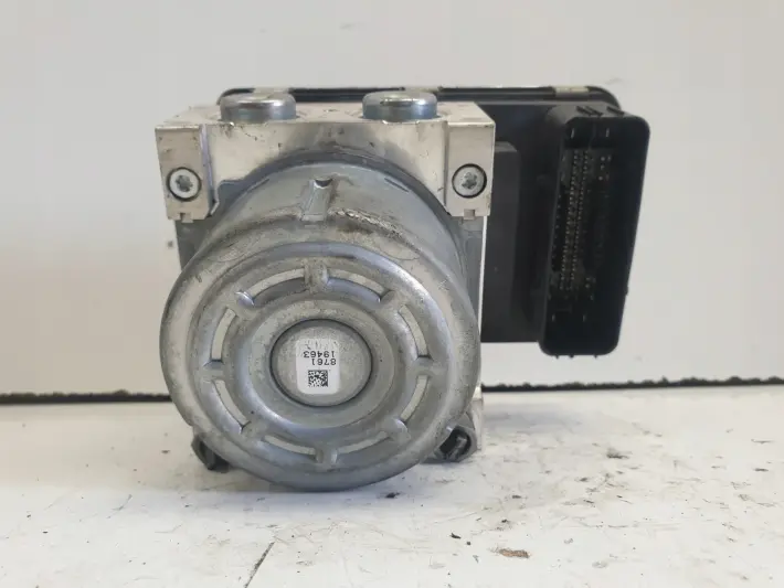 Volvo V90 POMPA ABS hamulcowa 31680098 P31680101