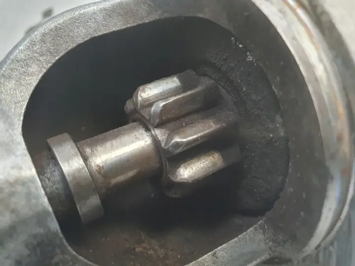 Opel Astra III H 1.8 16V ROZRUSZNIK 55556092