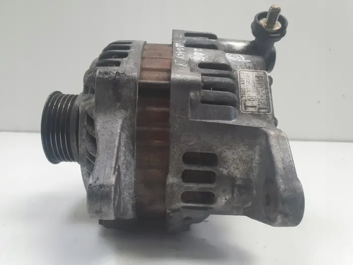 Subaru Legacy IV 2.0 B ALTERNATOR 23700-AA520 23700 AA520