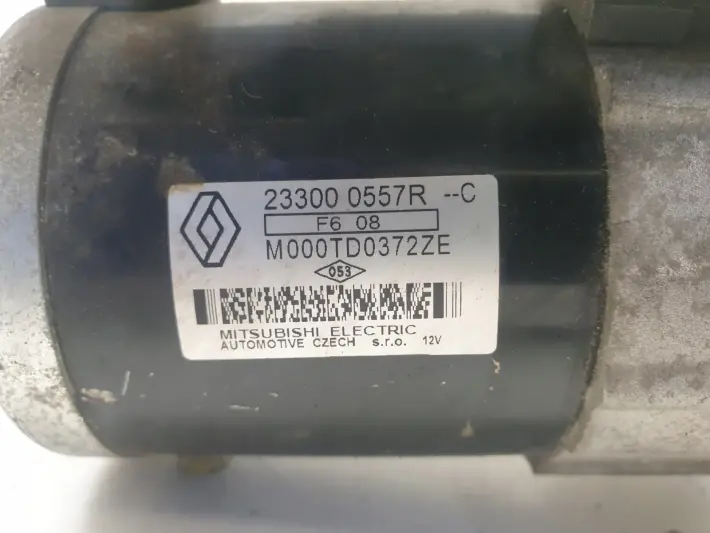 Renault Captur 0.9 TCe ROZRUSZNIK 233000557R