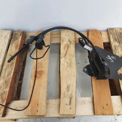 Fiat Doblo II lift ZAMEK DRZWI PRZESUWNYCH prawy