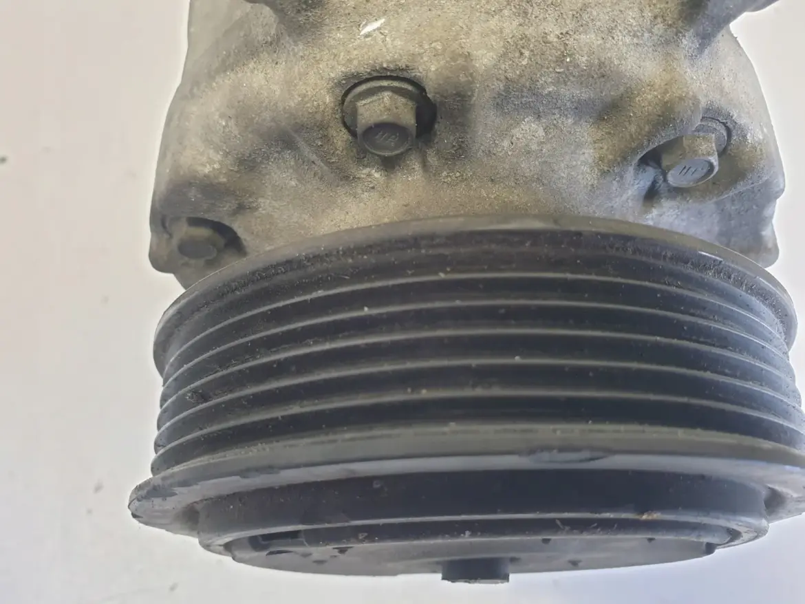 Audi A3 II 8P1.6 FSI SPRĘŻARKA KLIMATYZACJI