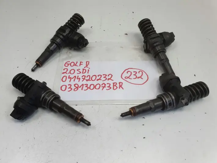 VW Golf V 2.0 SDI POMPOWTRYSKIWACZ wtrysk 038130073BR