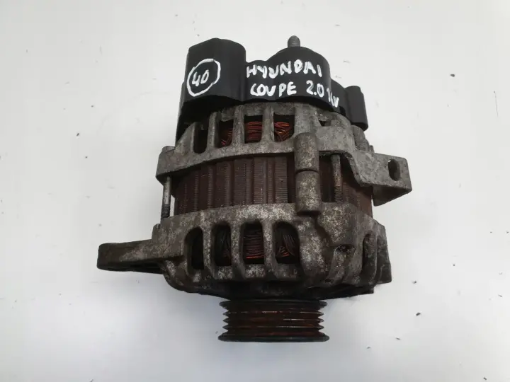 Hyundai Coupe II 2.0 16V ALTERNATOR valeo 2655635 90A