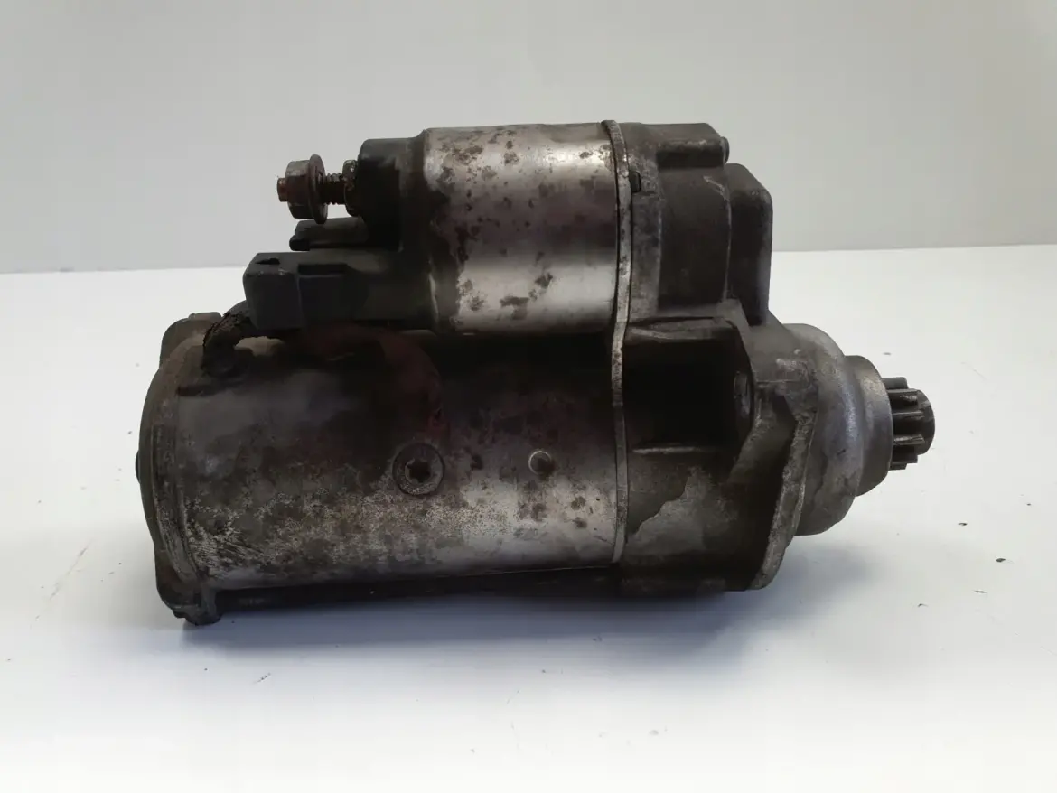 Audi A3 8L Golf IV 1.9 TDI ROZRUSZNIK valeo 02A911024B D7RS30