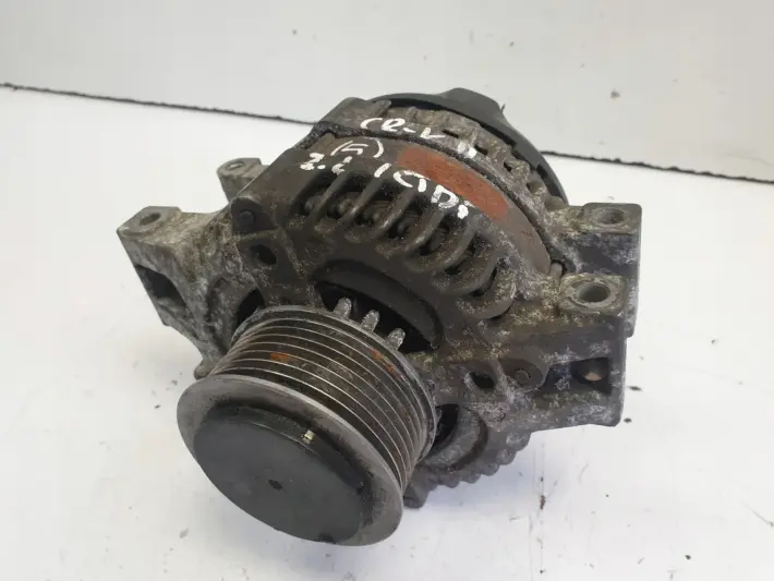 Honda CR-V II 2.2 ICDTI ALTERNATOR oryginał