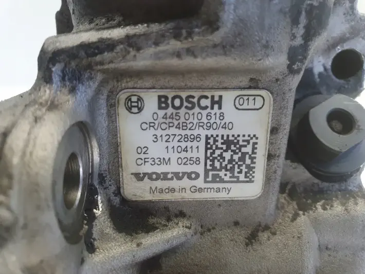 Volvo S60 II V60 2.0 D D3 POMPA WTRYSKOWA paliwa 0445010618
