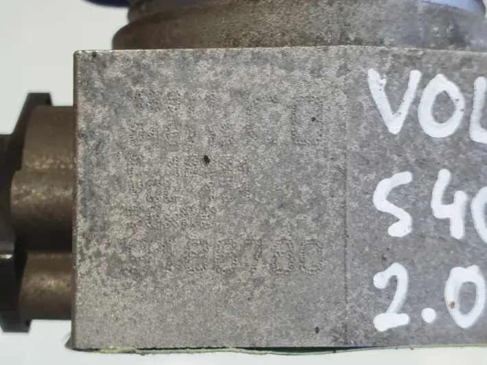 Volvo S40 V40 1.8 16V PRZEPUSTNICA 9186780
