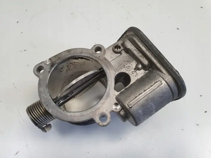 BMW E87 E90 E91 2.0 D N47 PRZEPUSTNICA 780437301