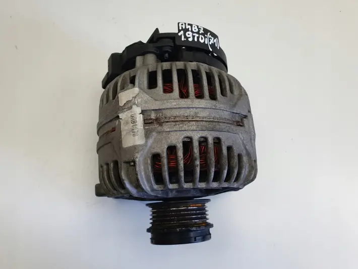 Audi A4 B7 1.9 TDI ALTERNATOR BOSCH