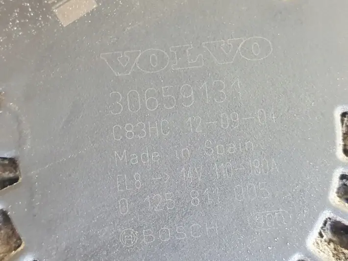 Volvo V70 III 2.0 D3 ALTERNATOR bosch 30659131