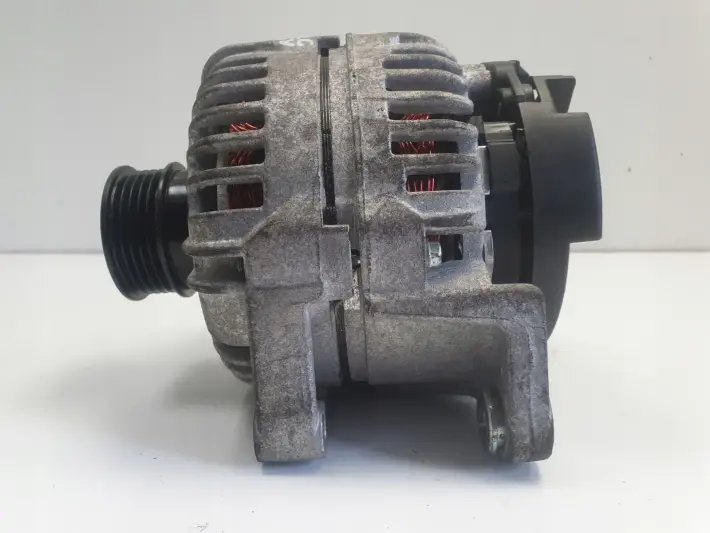 Opel Astra H III 1.6 16V ALTERNATOR BOSCH