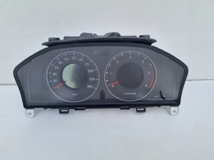 Volvo S80 II V70 III XC70 II 2.4 D5 LICZNIK ZEGARY Europa 30786623AB