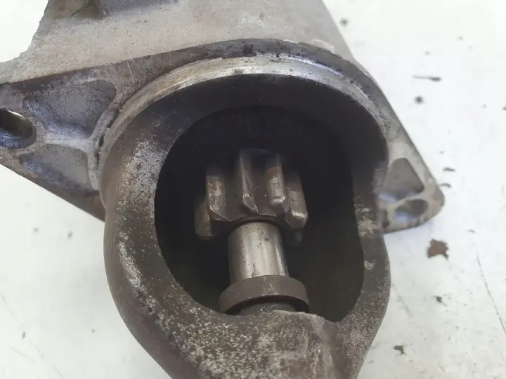 Opel Vectra C lift 1.8 16V ROZRUSZNIK 55556092