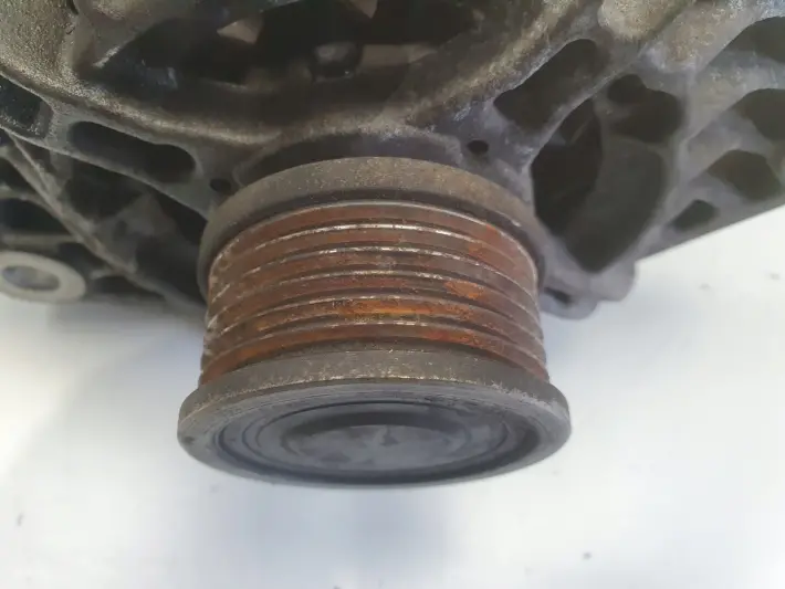 Fiat Bravo II 1.9 JTD ALTERNATOR 51727338 denso 90A