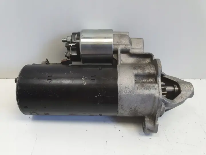 VW Passat B5 1.9 TDI ROZRUSZNIK bosch 068911024G 0001110128