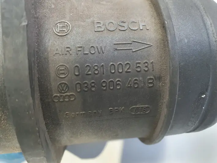 Audi A3 8L 1.9 TDI PRZEPŁYWOMIERZ POWIETRZA 0281002531 038906461B