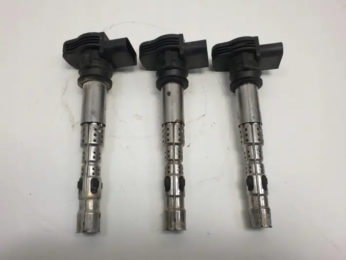 Audi A3 II 8P 2.0 TFSI CEWKA ZAPŁONOWA 06F905115F