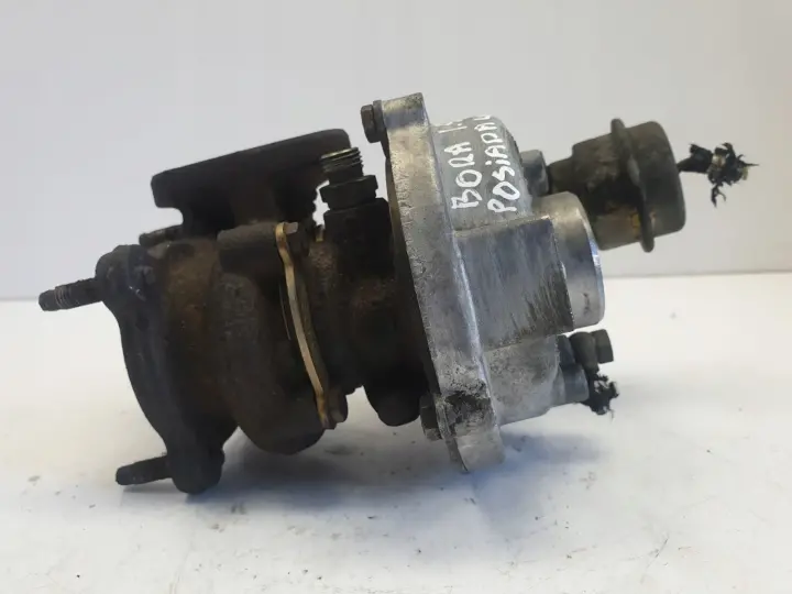 VW Bora 1.9 TDI TURBOSPRĘŻARKA turbo 038145701D