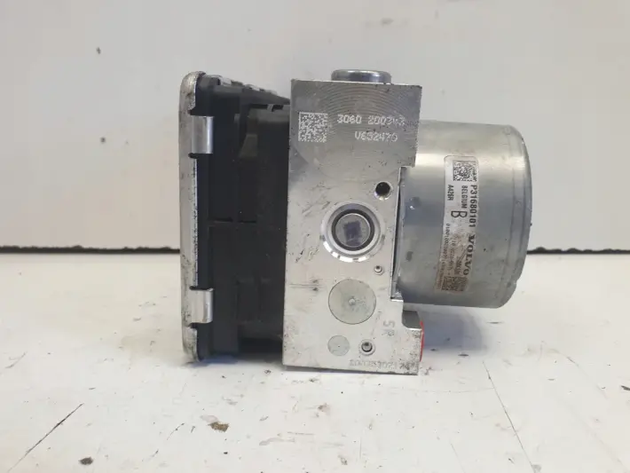Volvo V90 POMPA ABS hamulcowa 31680098 P31680101
