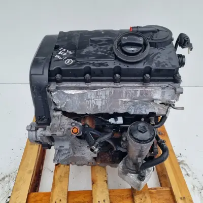 SILNIK VW Passat B6 2.0 TDI 140KM 160tyś pali BKP