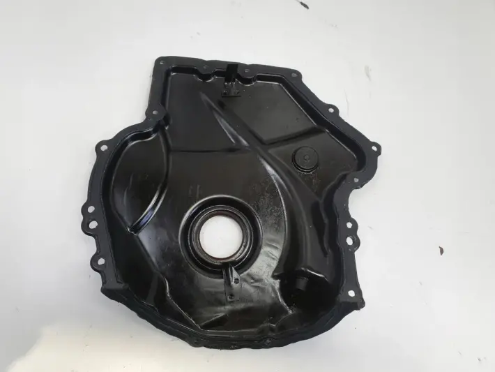 Audi A4 B9 2.0 TFSI OBUDOWA ROZRZĄDU osłona 06K109210AF