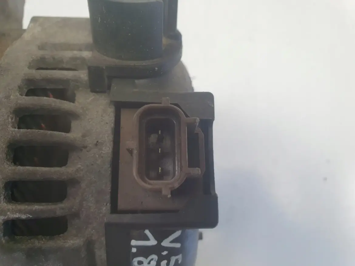 Volvo S40 II V50 1.8 16V ALTERNATOR 3M5T-10300-NC