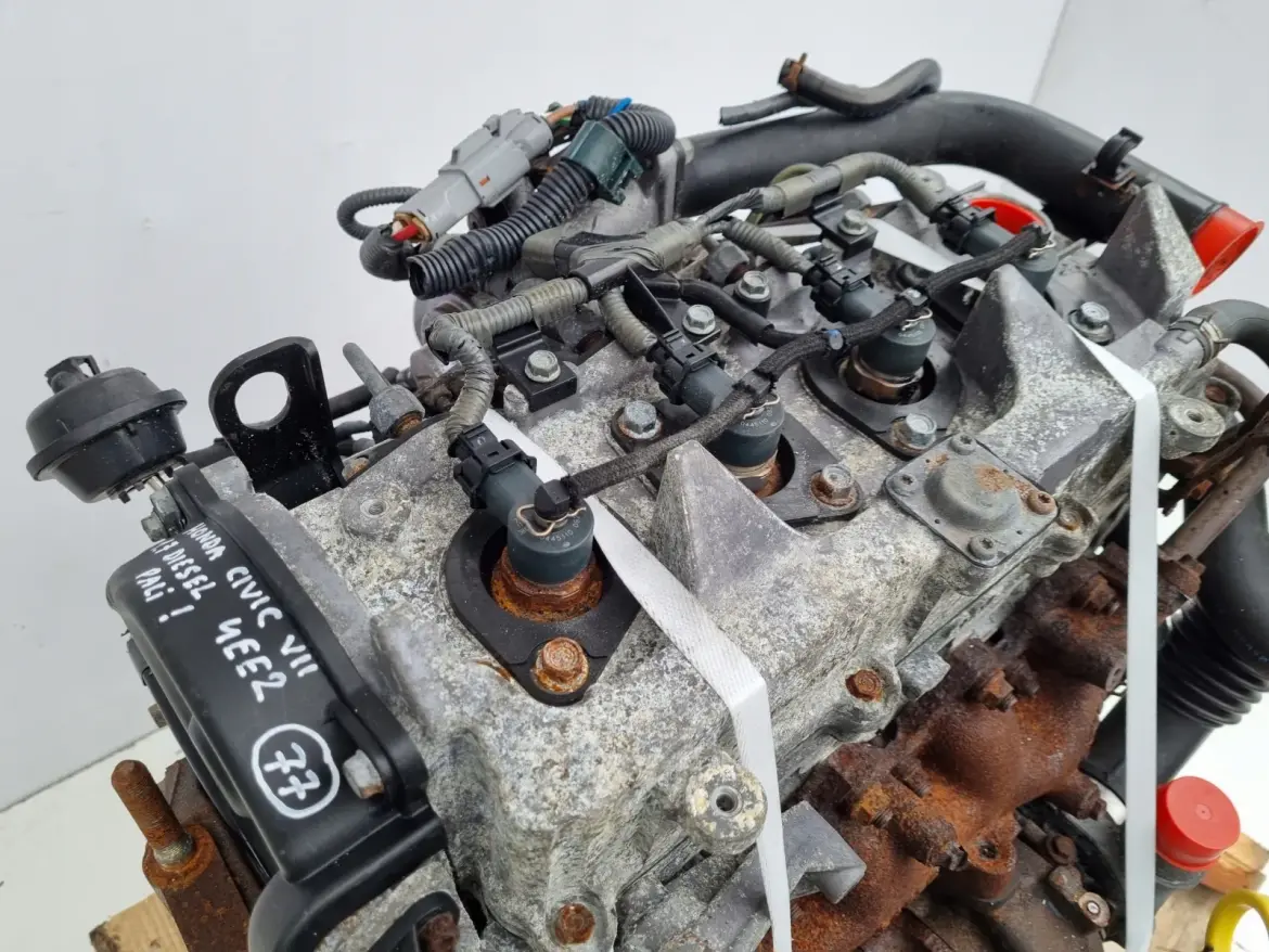 SILNIK Honda Civic VII 1.7 D CDTI 100KM pali 4EE2