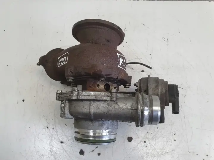Volvo XC60 S60 V60 II 2.0 D3 TURBOSPRĘŻARKA turbo 31493379