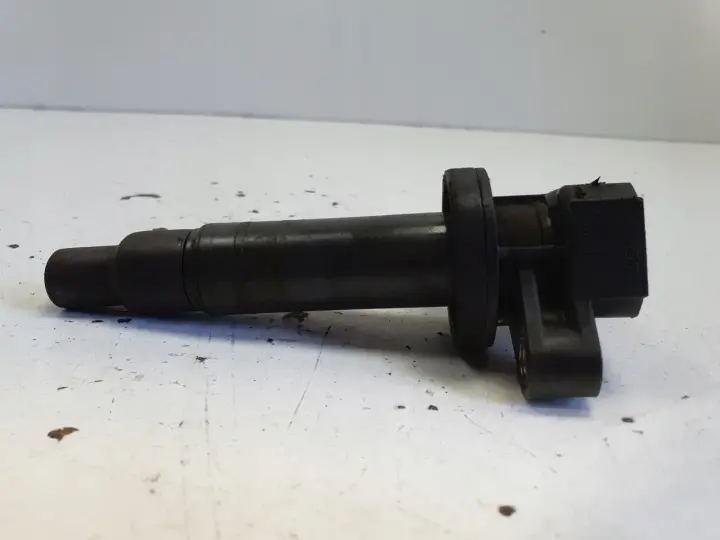 Toyota Aygo Yaris II 1.0 12V 1KR CEWKA ZAPŁONOWA 90919-T2002