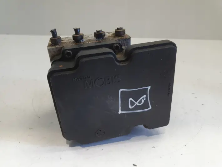 Hyundai I20 1.2 16V POMPA ABS hamulcowa sterownik 61589-45200
