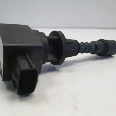 Mazda 6 1.8 16V CEWKA ZAPŁONOWA LFB618100