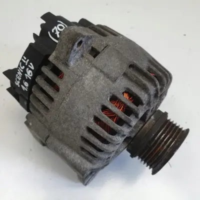 Renault Scenic II 1.6 16V ALTERNATOR 8200667619 valeo
