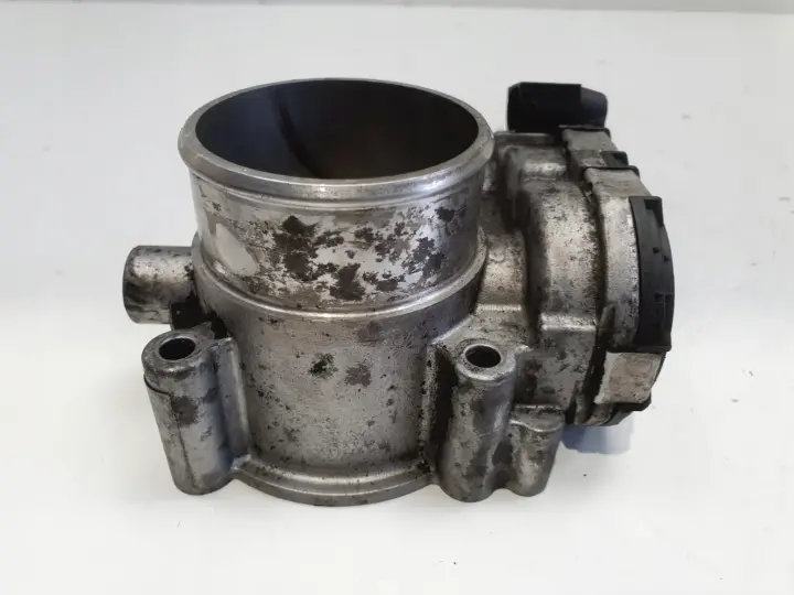 Mercedes W203 CLK W209 1.8 K PRZEPUSTNICA A2711410025 0280750076