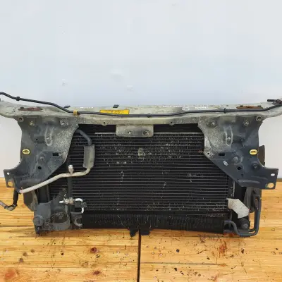 Xedos 9 2.5 V6 PRZEDNI PAS CHŁODNICE Komplet Autom
