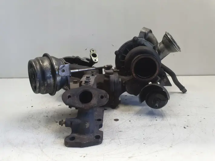 Volvo V60 XC60 S80 2.4 D5 TURBOSPRĘŻARKA turbo 36002757 36002640 31293086