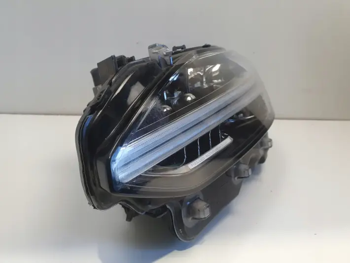 Volvo S90 V90 II PRZEDNIA LAMPA LEWA lewy przód FULL LED EUROPA 31655728