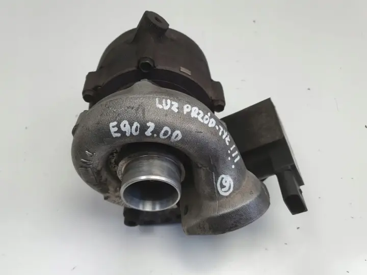 BMW E87 E90 E91 2.0 D TURBOSPRĘŻARKA turbo 7795498