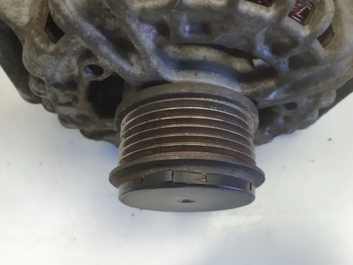 Ford Transit VII MK7 2.2 TDCI ALTERNATOR 0125711001 CC1T-10300-BB