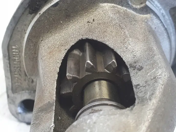 Mercedes SLK R171 3.0 V6 ROZRUSZNIK A0061510501