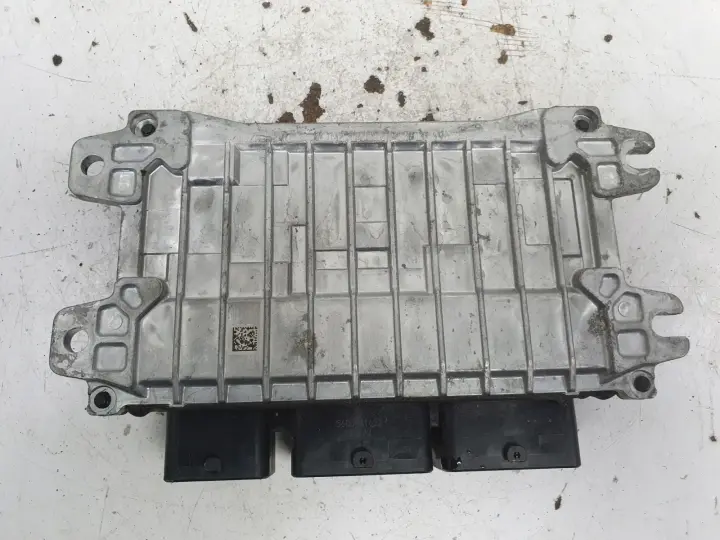 Renault Megane IV 1.6 STEROWNIK SILNIKA komputer 237105990S
