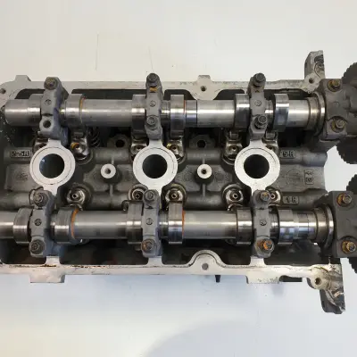 Ford Mondeo MK3 2.5 V6 GŁOWICA CYLINDRÓW prawa