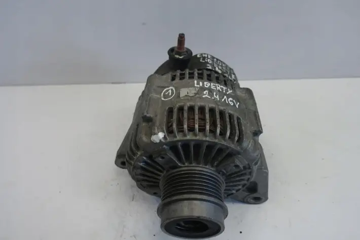Jeep Liberty 2.4 16V ALTERNATOR oryginał