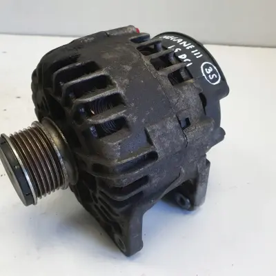 Renault Megane III 1.5 DCI ALTERNATOR 231000026R valeo