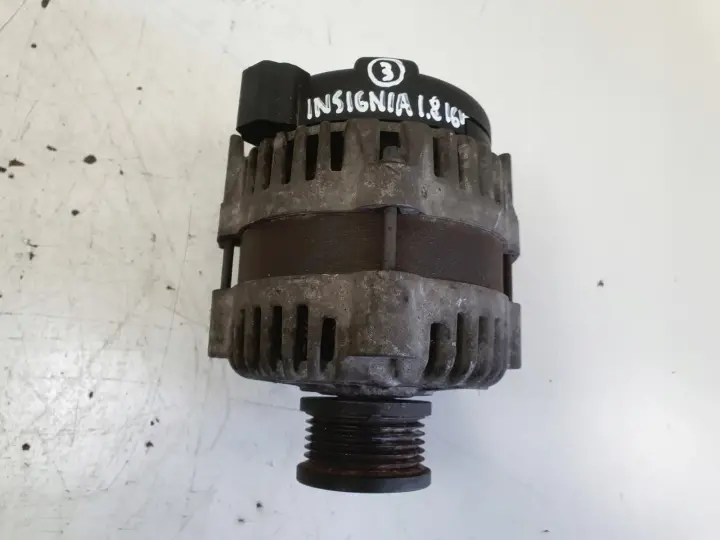 Opel Insignia 1.8 16V ALTERNATOR 13579666 100A