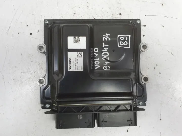 Volvo XC90 II 2.0 T STEROWNIK SILNIKA komputer 32253221