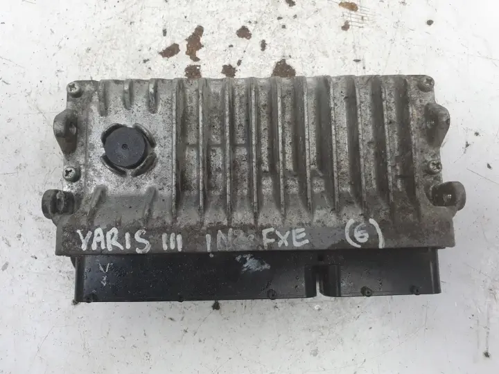 Toyota Yaris III 1.5 H HYBRID STEROWNIK SILNIKA komputer 89661-0DT20